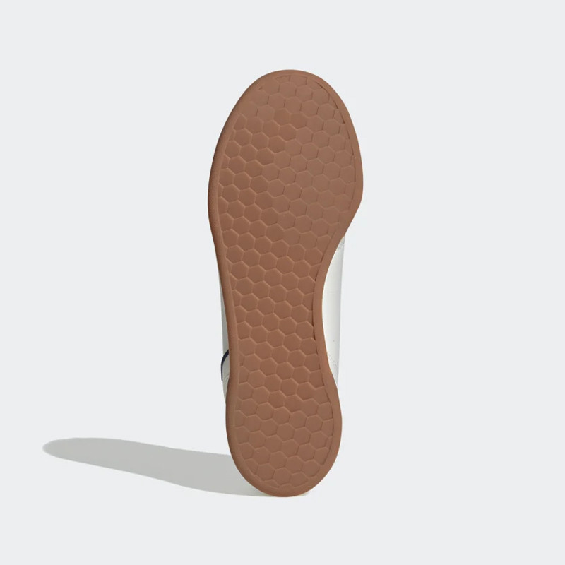 SEPATU SNEAKERS ADIDAS Roguera