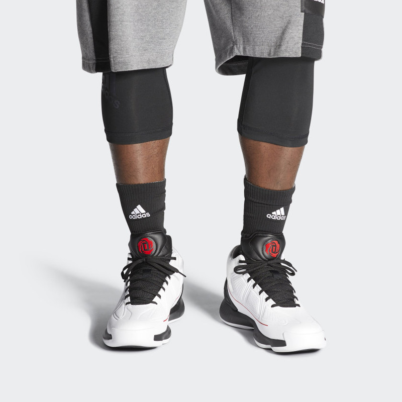 SEPATU BASKET ADIDAS D Rose 10 Shoes