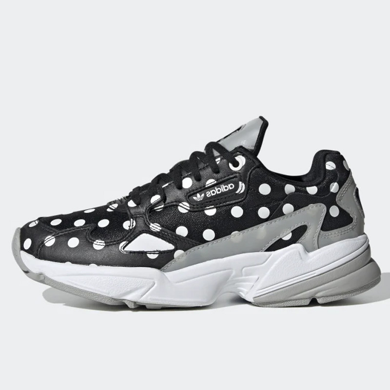 SEPATU SNEAKERS ADIDAS Wmns Falcon