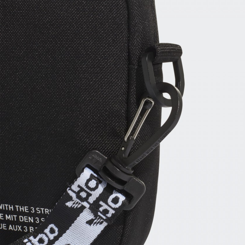 TAS SNEAKERS ADIDAS Originals Festival Bag