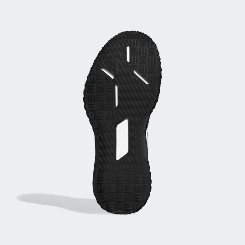 SEPATU TRAINING ADIDAS Fitboost Trainers