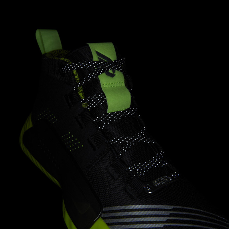 SEPATU BASKET ADIDAS Dame 5 Star Wars Kids
