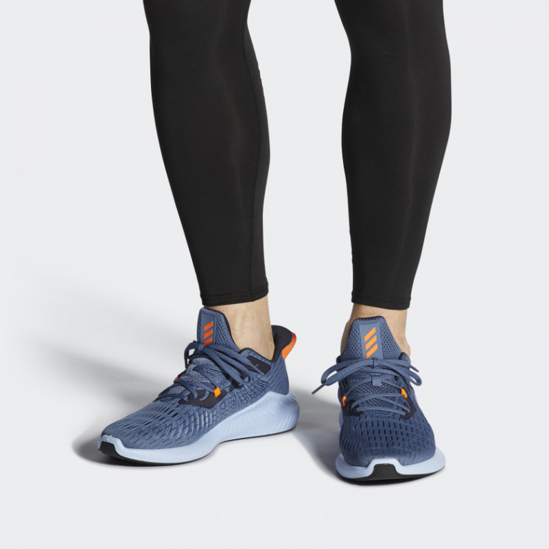 SEPATU LARI ADIDAS Alphabounce Plus