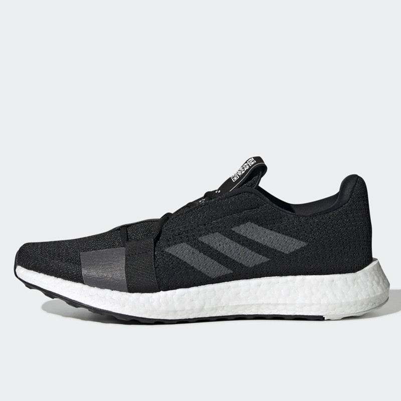 SEPATU LARI ADIDAS Senseboost Go