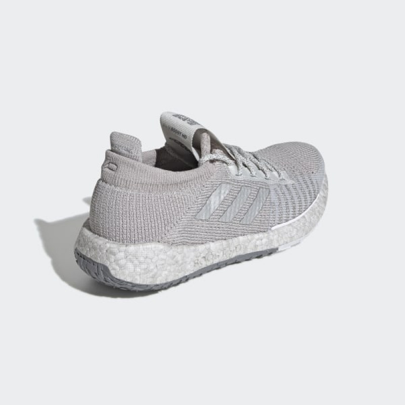 SEPATU LARI ADIDAS Pulseboost HD LTD