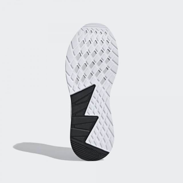 SEPATU LARI ADIDAS Questar TND 