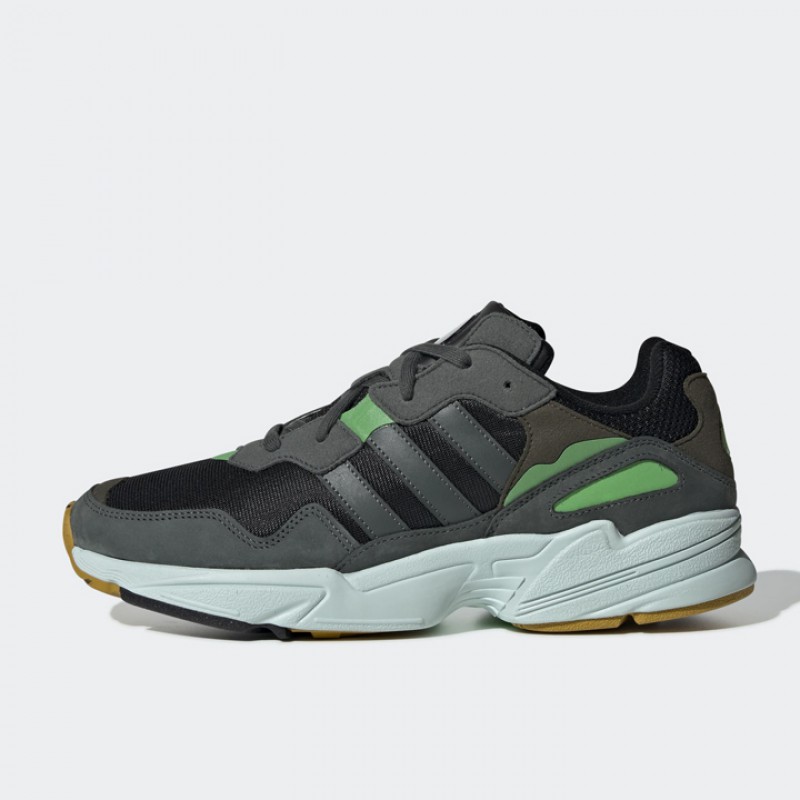 SEPATU SNEAKERS ADIDAS Yung-96