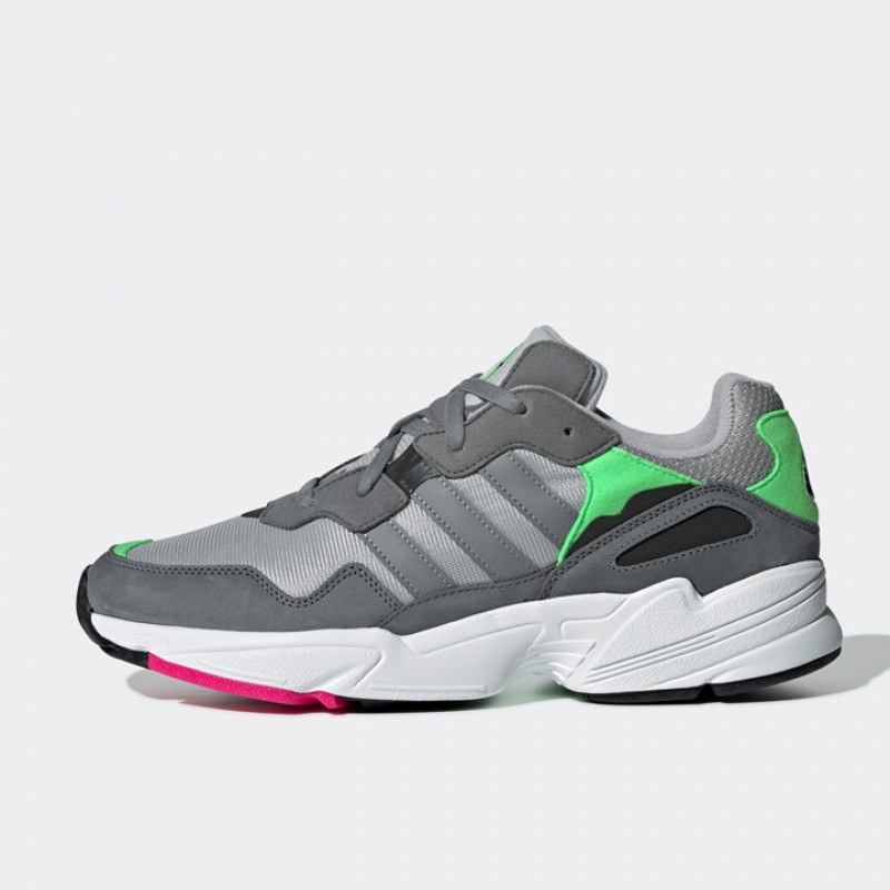 SEPATU SNEAKERS ADIDAS Yung-96
