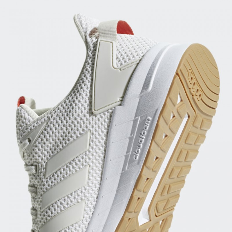 SEPATU LARI ADIDAS Wmns Questar Ride