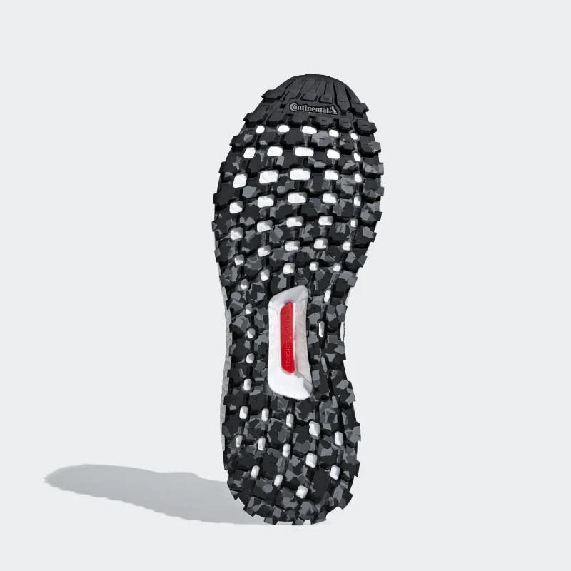 SEPATU LARI ADIDAS Ultraboost All Terrain