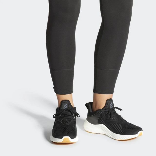 SEPATU LARI ADIDAS Wmns Alphabounce RC 2