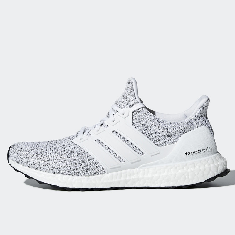 SEPATU LARI ADIDAS Ultraboost