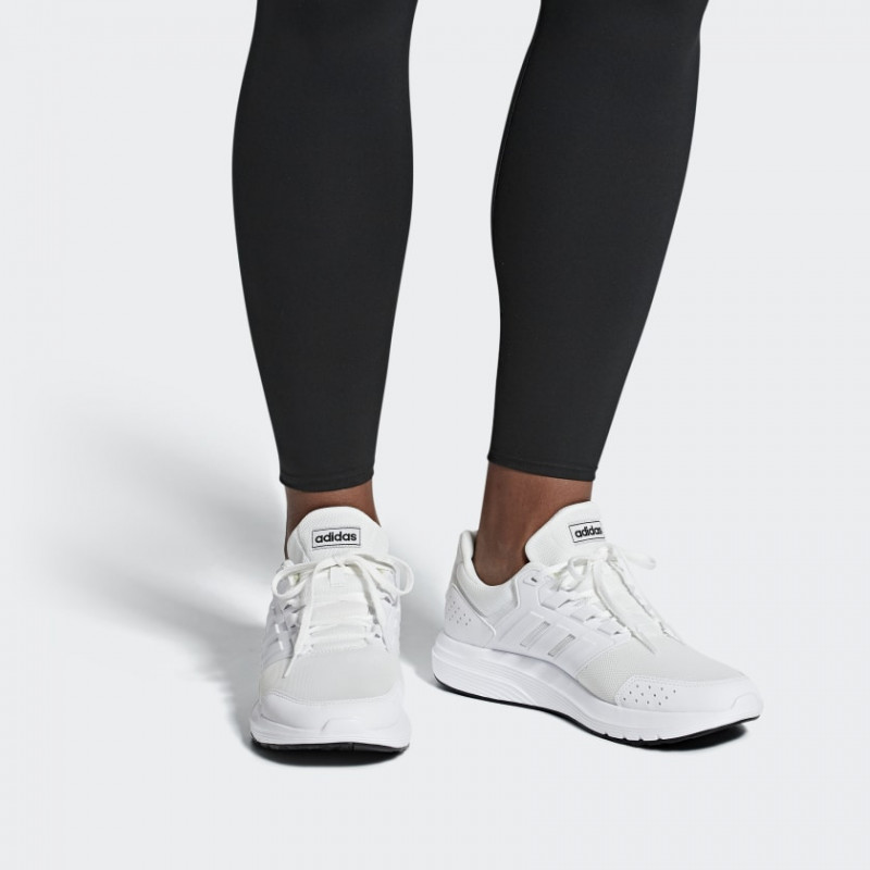 SEPATU LARI ADIDAS Galaxy 4