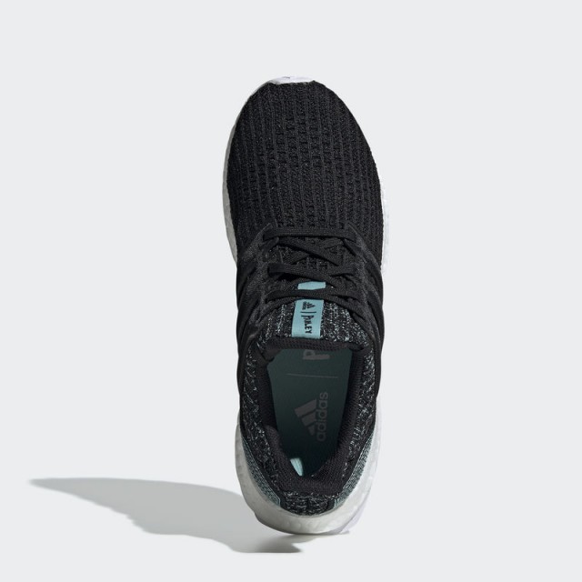 SEPATU LARI ADIDAS Wmns Ultraboost Parley