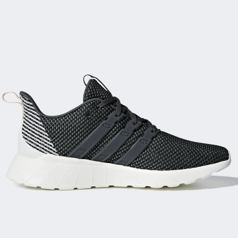 SEPATU SNEAKERS ADIDAS Wmns Questar Flow