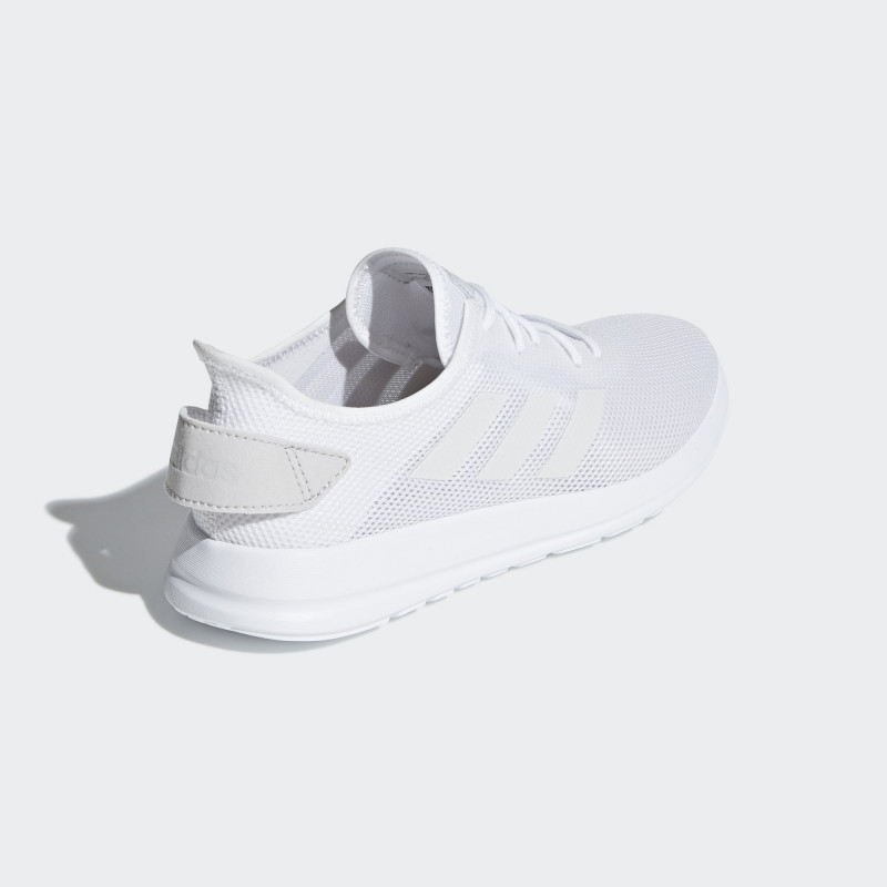 SEPATU SNEAKERS ADIDAS Wmns Yatra