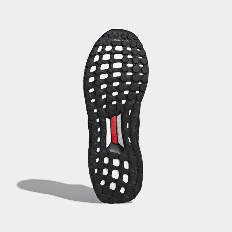 SEPATU LARI ADIDAS Ultraboost