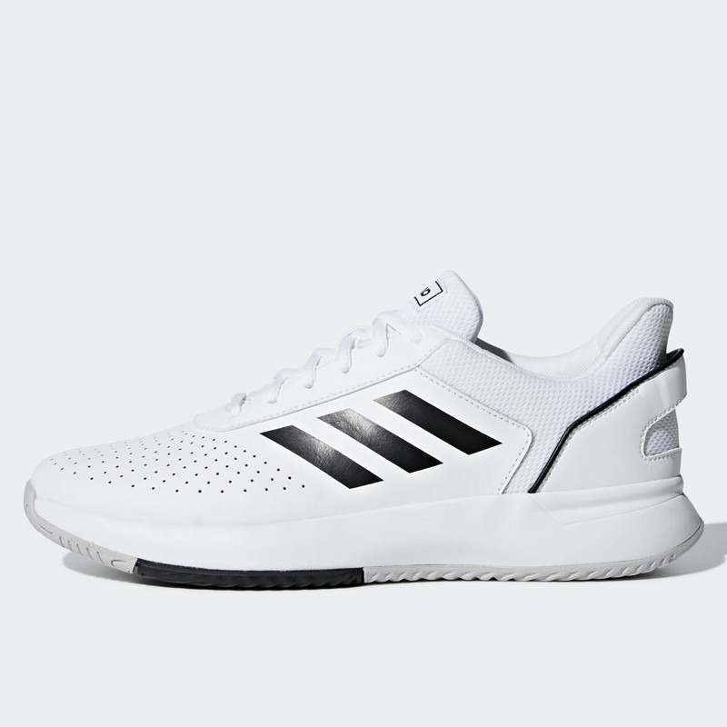 SEPATU TENNIS ADIDAS Courtsmash