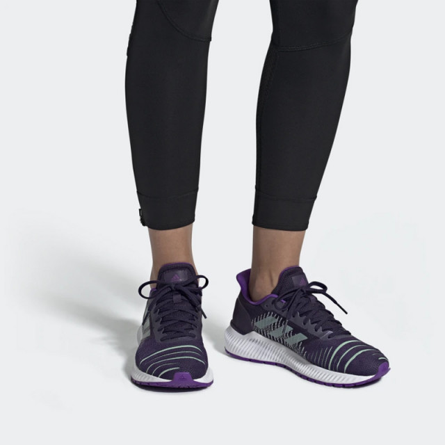 SEPATU LARI ADIDAS Wmns Solar Ride