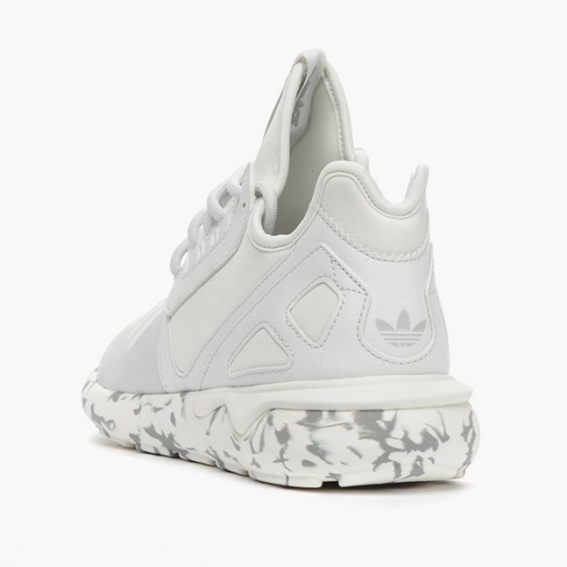 SEPATU LARI ADIDAS Tubular Runner