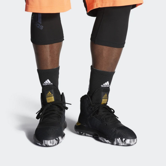 SEPATU BASKET ADIDAS Pro Bounce 2019
