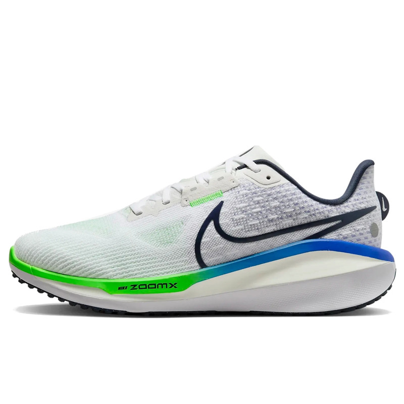 SEPATU LARI NIKE Air Zoom Vomero 17