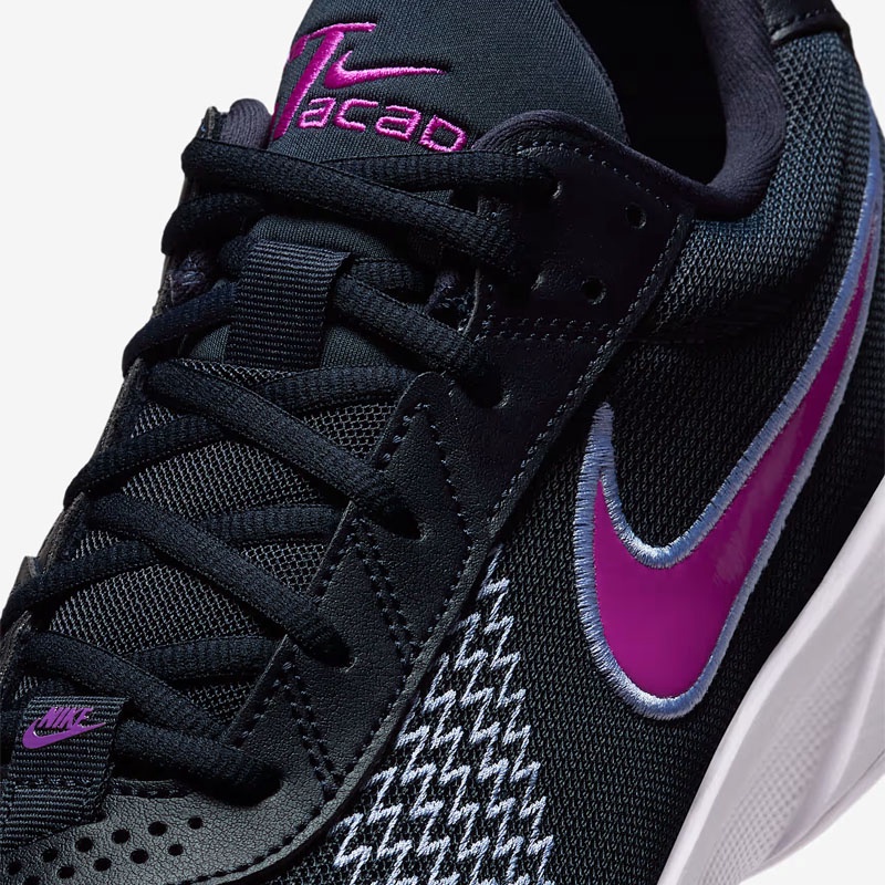 SEPATU BASKET NIKE G.T. Cut Academy EP
