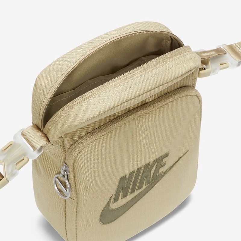 TAS SNEAKERS NIKE Heritage Crossbody 4L 