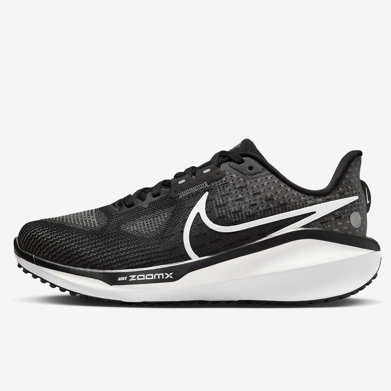 SEPATU LARI NIKE Wmns Vomero 17