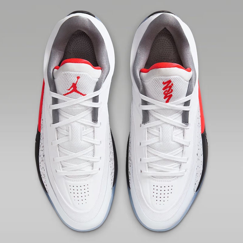 SEPATU BASKET AIR JORDAN ZION 4 PF