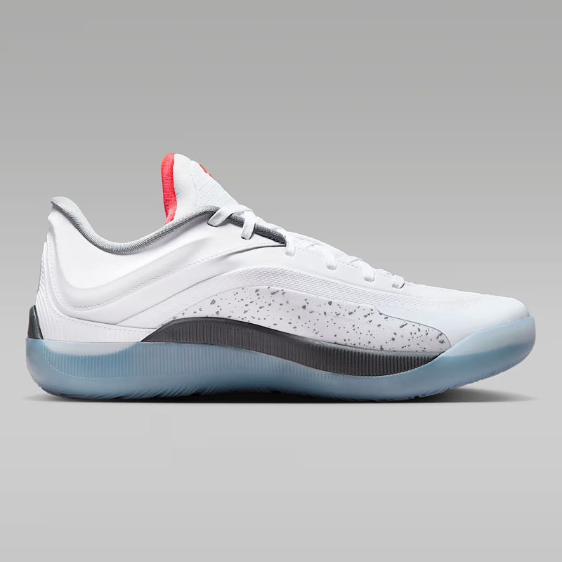 SEPATU BASKET AIR JORDAN ZION 4 PF