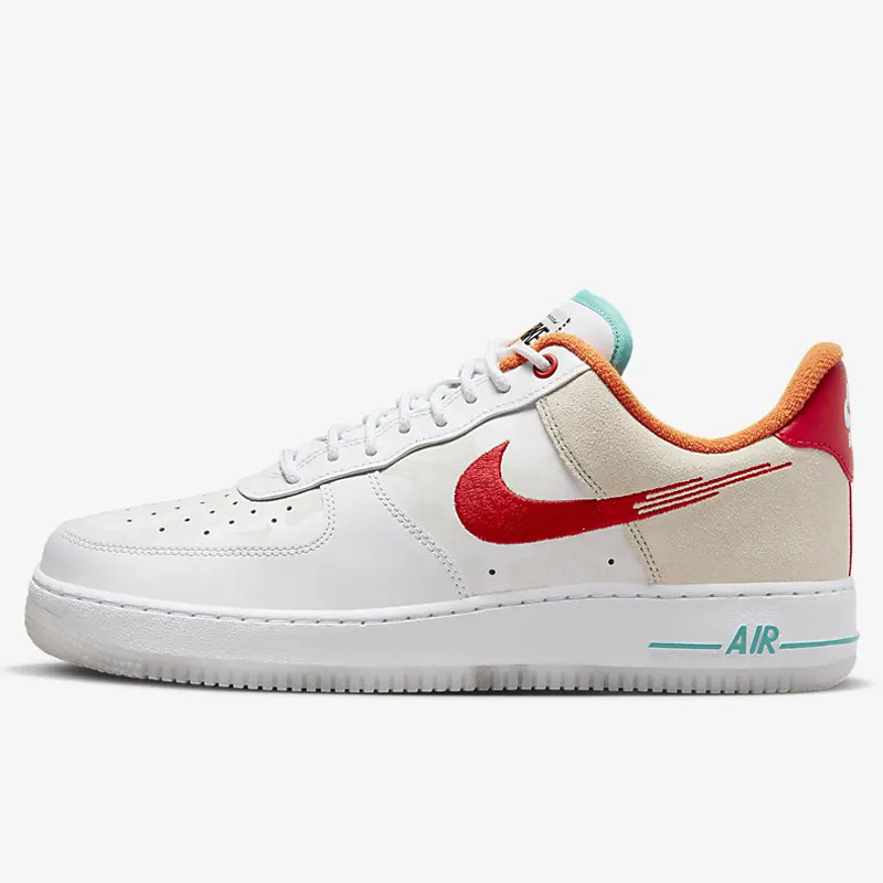 SEPATU SNEAKERS NIKE Air Force 1 '07 PRM