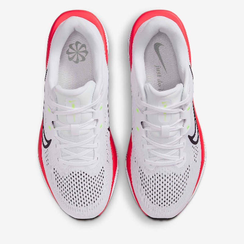 SEPATU LARI NIKE Wmns Quest 6