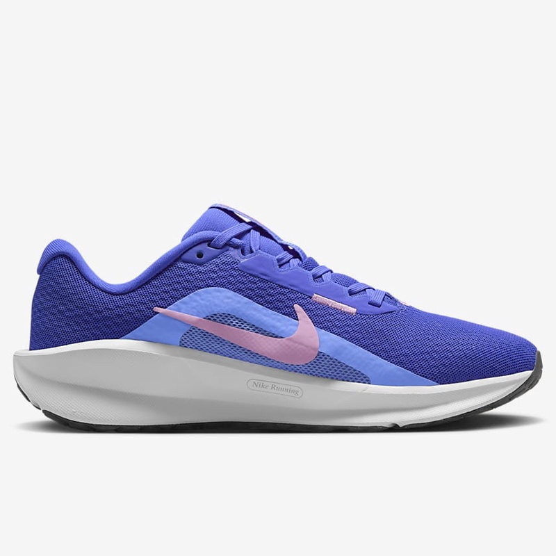 SEPATU LARI NIKE Wmns Downshifter 13