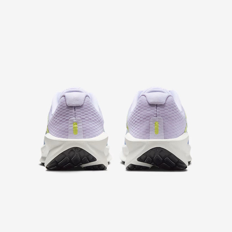 SEPATU LARI NIKE Wmns DOWNSHIFTER 13