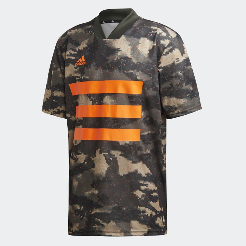 BAJU FOOTBALL ADIDAS Tan Graphic Jersey