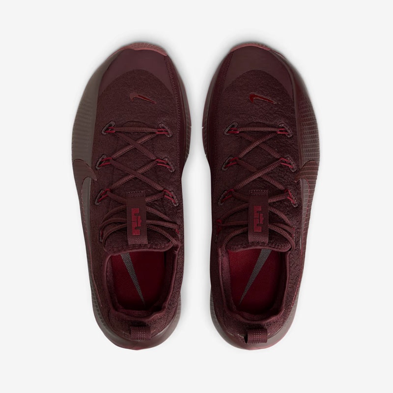 SEPATU BASKET NIKE LEBRON TR 1