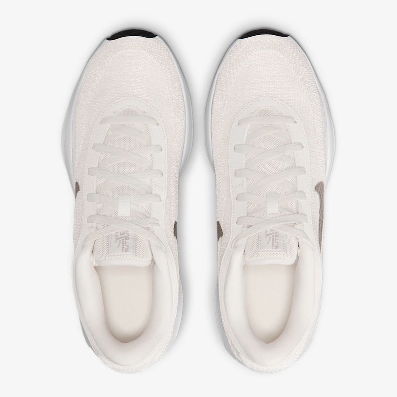 SEPATU BASKET NIKE G.T. HUSTLE ACADEMY