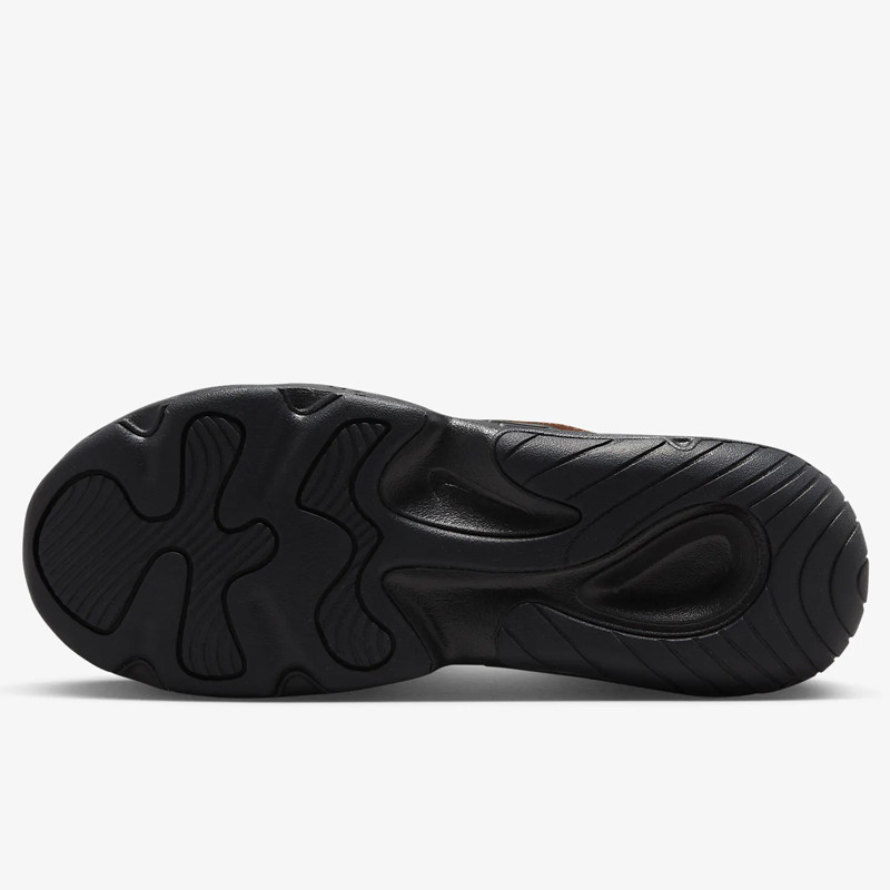 SEPATU SNEAKERS NIKE Tech Hera