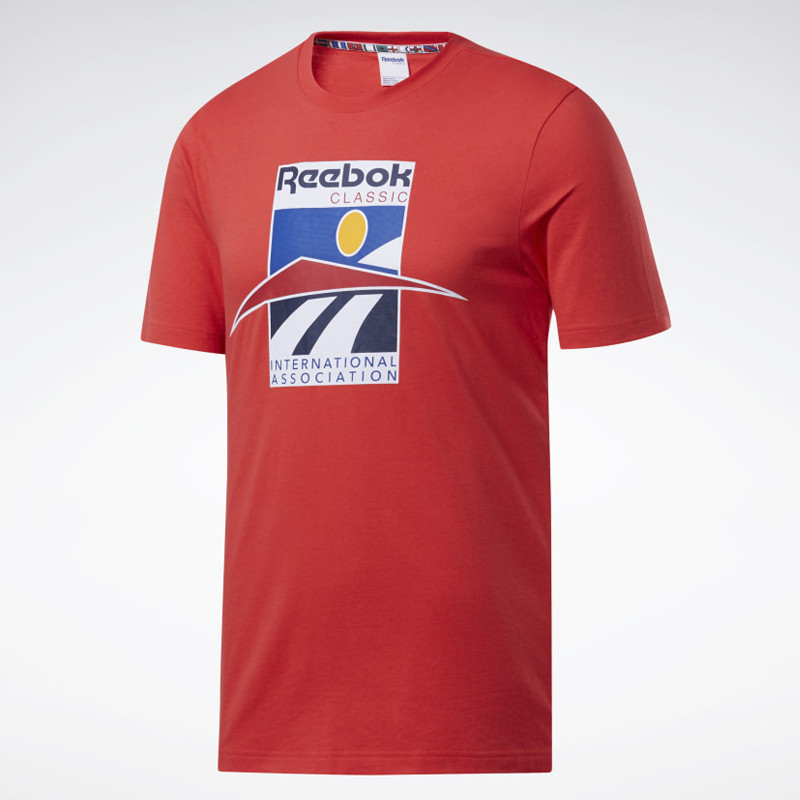 BAJU SNEAKERS REEBOK Classics Graphic International Tee