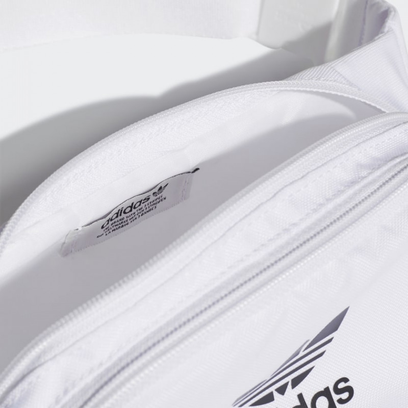 TAS SNEAKERS ADIDAS Essential Crossbody Waistbag