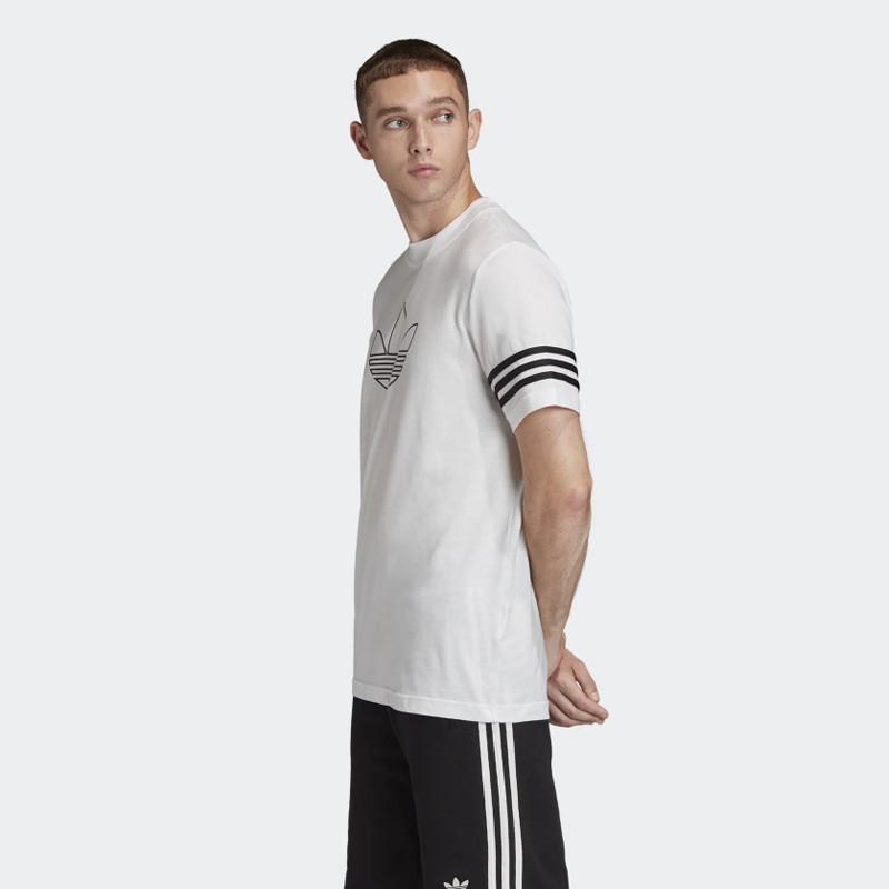 BAJU SNEAKERS ADIDAS Outline Tee