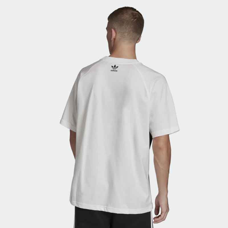 BAJU SNEAKERS ADIDAS Big Trefoil Boxy Tee
