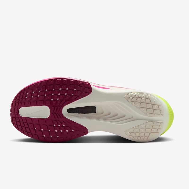 SEPATU LARI NIKE Wmns Zoom Fly 6