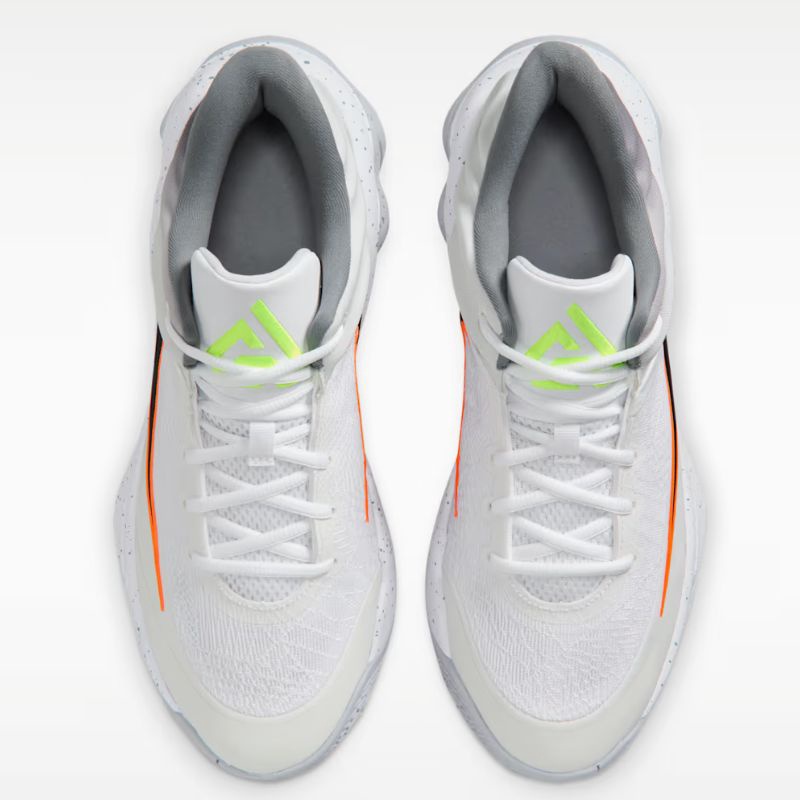 SEPATU BASKET NIKE Giannis Immortality 4 EP