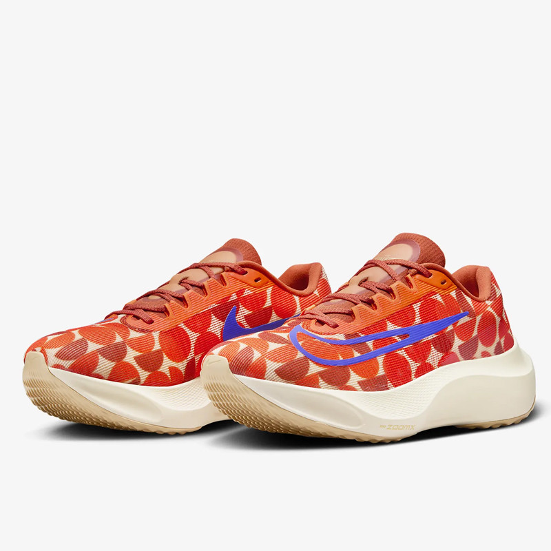 SEPATU LARI NIKE Zoom Fly 5 PRM
