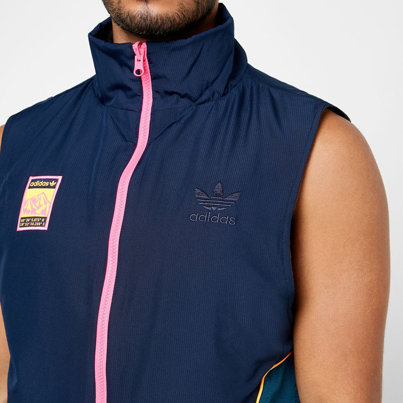 BAJU SNEAKERS ADIDAS Originals Vest