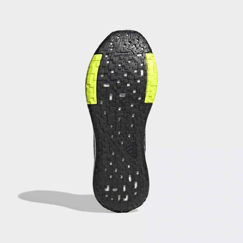 SEPATU LARI ADIDAS Pulseboost Hd Winter