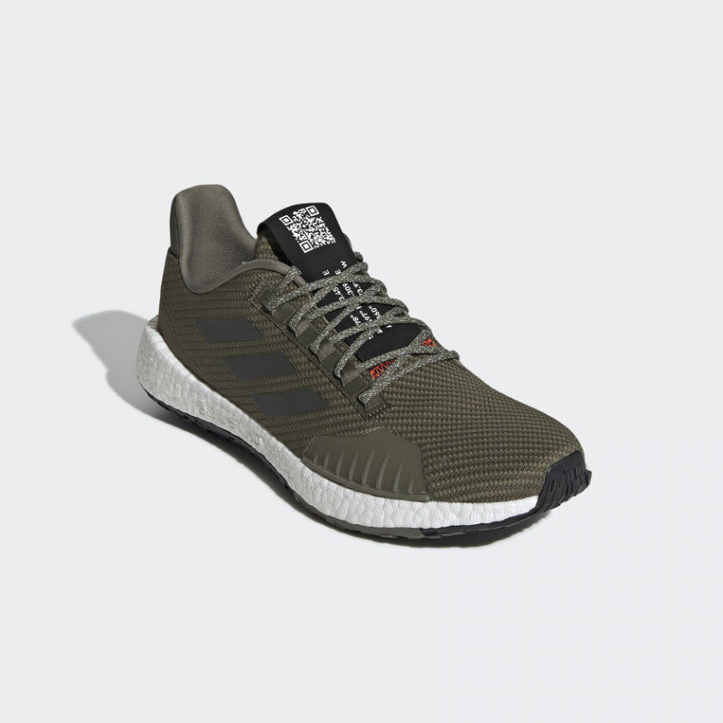 SEPATU LARI ADIDAS Pulseboost Hd Winter