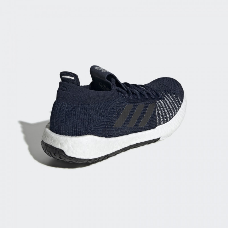 SEPATU LARI ADIDAS Pulseboost Hd